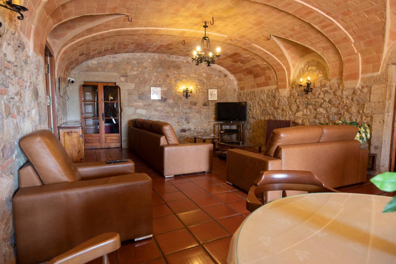 Mas Torrellas Санта-Кристина-де-Аро Экстерьер фото